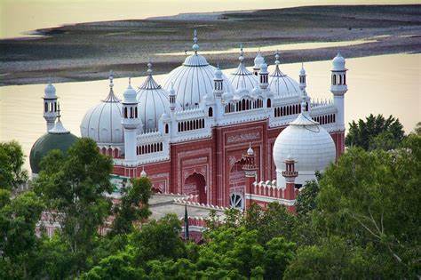 Chiniot and Bhera